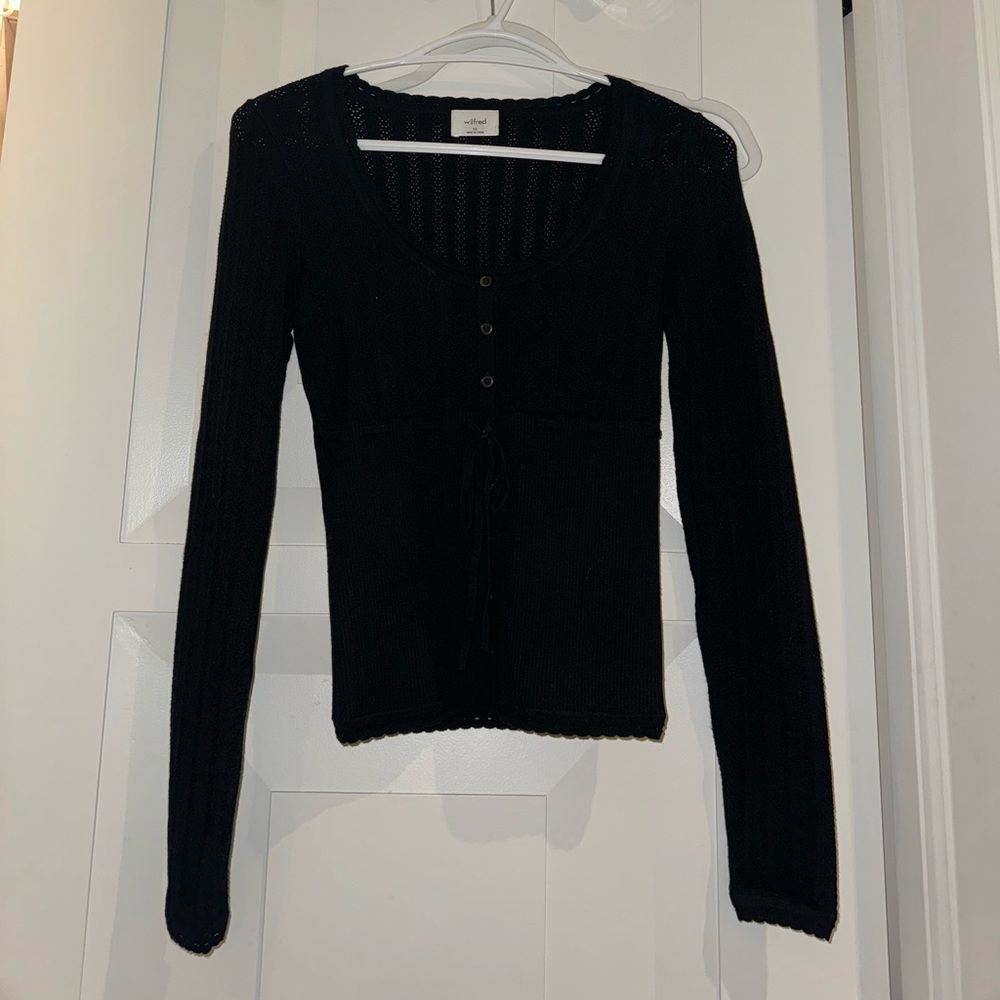 Wilfred Aritzia - Black Knit Longsleeve Top